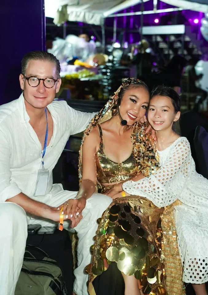Cross-Cultural Love: Vietnamese Beauties Finding Lasting Happiness with Western Husbands