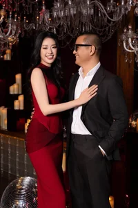 Vietnamese Star Updates: Lan Phuong's Health Concerns and Hoai Linh's Humble Ride - image 15