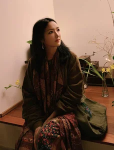 Vietnamese Star Updates: Lan Phuong's Health Concerns and Hoai Linh's Humble Ride - image 39