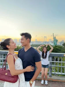 Vietnamese Star Updates: Lan Phuong's Health Concerns and Hoai Linh's Humble Ride - image 54