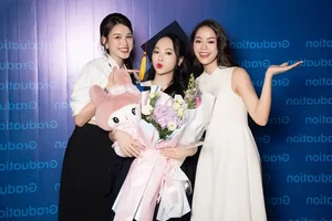 Style Icons: Phanh Lee’s Muse Transformation and Kim Ly’s Devotion to Ha Ho - image 2