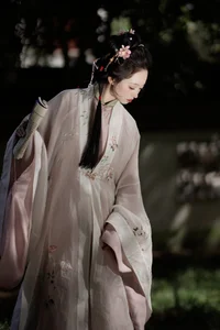 Timeless Style: Xiao Yang Ai Gan Fan in YiTuYu Art Language Vol.5923 - image 25