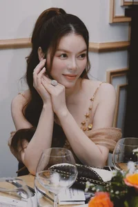 Behind the Scenes with Red Carpet Queen Ly Nha Ky: Glamour and Glam Squad Secrets - image 8