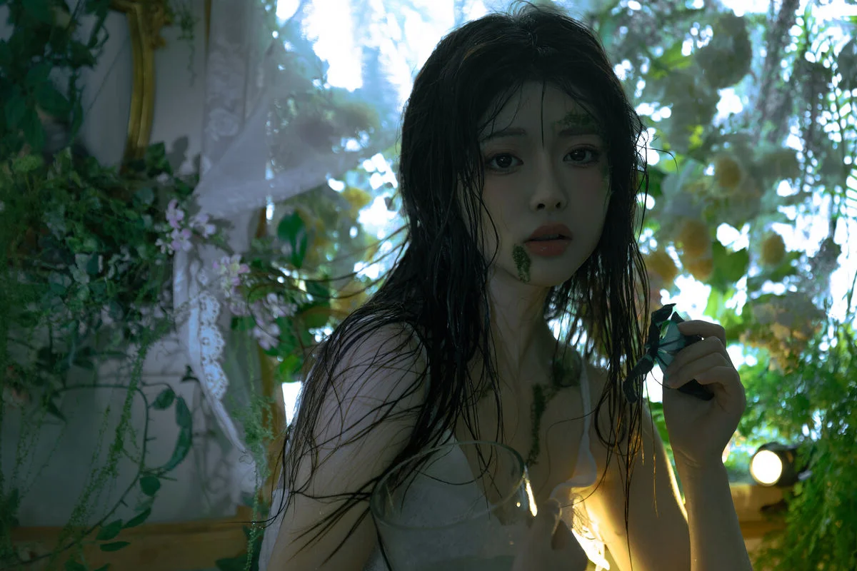 Artistic Portraiture: YiTuYu Art Language Vol.6820 Xing Zhi Ka Tao Photography