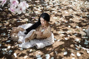 Art Language Vol.6884 featuring Xiang Wang Hui Shou Miao Miao Miao: A Visual Masterpiece - image 11