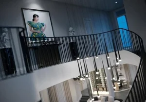 Inside the Luxurious Castle-Like Villa of Artist Van Dung - image 6