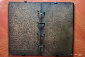Exquisite Dragon Imagery in Ancient Artifacts Showcased in Ho Chi Minh City - image 11