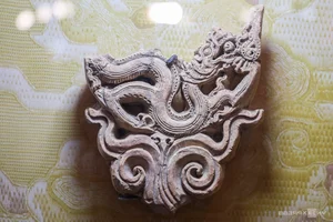 Exquisite Dragon Imagery in Ancient Artifacts Showcased in Ho Chi Minh City - image 5