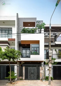Modern 5m Frontage Tube Houses with Beautiful Skylight Designs - image 19