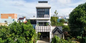 Modern 5m Frontage Tube Houses with Beautiful Skylight Designs - image 15