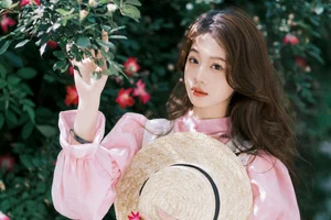 YiTuYu Art Language Vol.7053: Featuring Gao Leng Xiao Bie Tu Artistic Photography - image 26