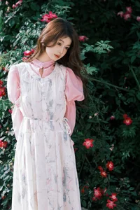 YiTuYu Art Language Vol.7053: Featuring Gao Leng Xiao Bie Tu Artistic Photography - image 3