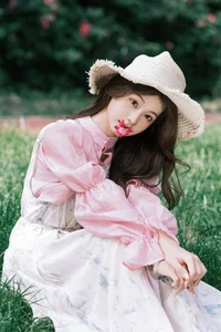 YiTuYu Art Language Vol.7053: Featuring Gao Leng Xiao Bie Tu Artistic Photography - image 7