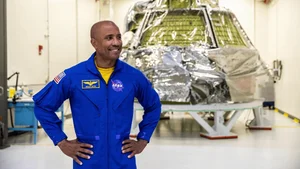Artemis II Mission: Making History with the First Astronaut of Color to the Moon - image 8