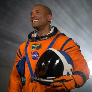 Artemis II Mission: Making History with the First Astronaut of Color to the Moon - image 2