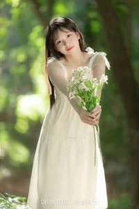 Dreamy Muse Aesthetic: Gentle and Charming Portrait Photography - image 5