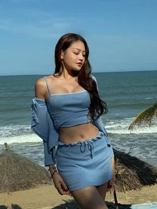 Thùy Anh Stuns Fans with Alluring Sleepwear Photoshoot by the Window - image 3