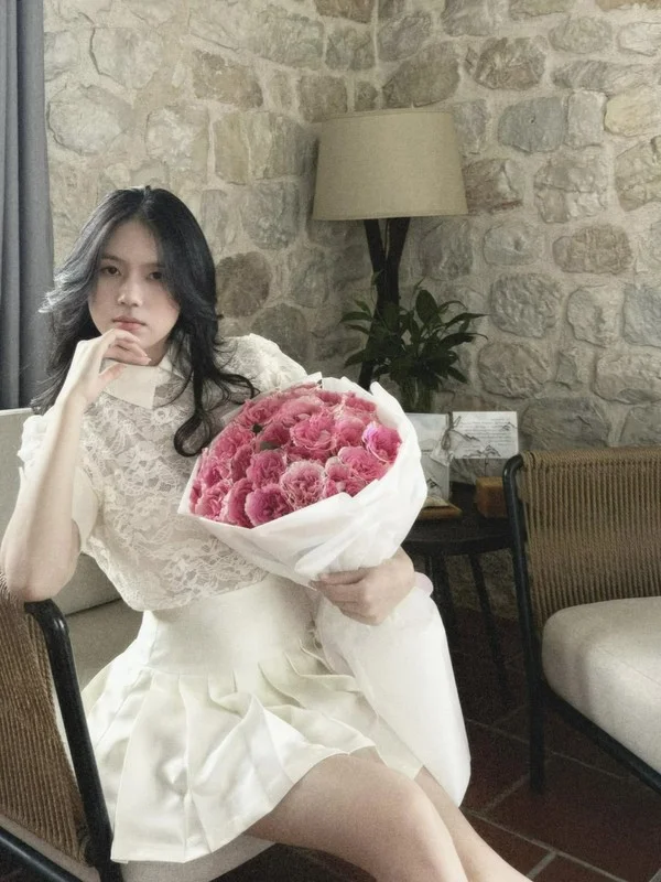 Meet the Tuyen Quang Beauty Redefining Modern Success with Elegance and Financial Independence