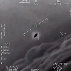 Người ngoài hành tinh có thật? Những tiết lộ gây sốc từ các phi hành gia NASA - image 11