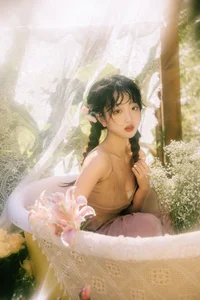 Ethereal Garden Muse: The Timeless Beauty of Qian Yao Zi - image 3