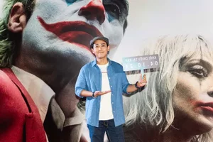 Vietnamese Celebrities Gather for Premiere of Lady Gaga's New Movie - image 4