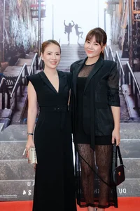 Vietnamese Celebrities Gather for Premiere of Lady Gaga's New Movie - image 3