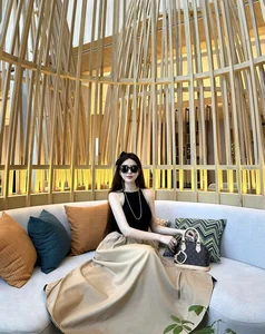 The 56cm Waist Phenomenon: How This Influencer Turned Her Unique Look Into a Fortune - image 3