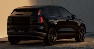 2026 Volvo EX30 Upgrade: New Affordable Trims and V2L Tech Explained - image 2