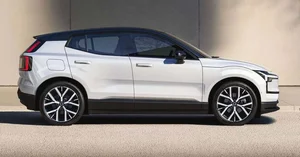2026 Volvo EX30 Upgrade: New Affordable Trims and V2L Tech Explained - image 3