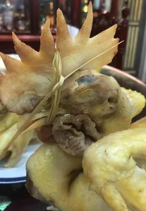 Cười ra nước mắt với những màn luộc gà cúng Tết 'thảm họa' - image 12