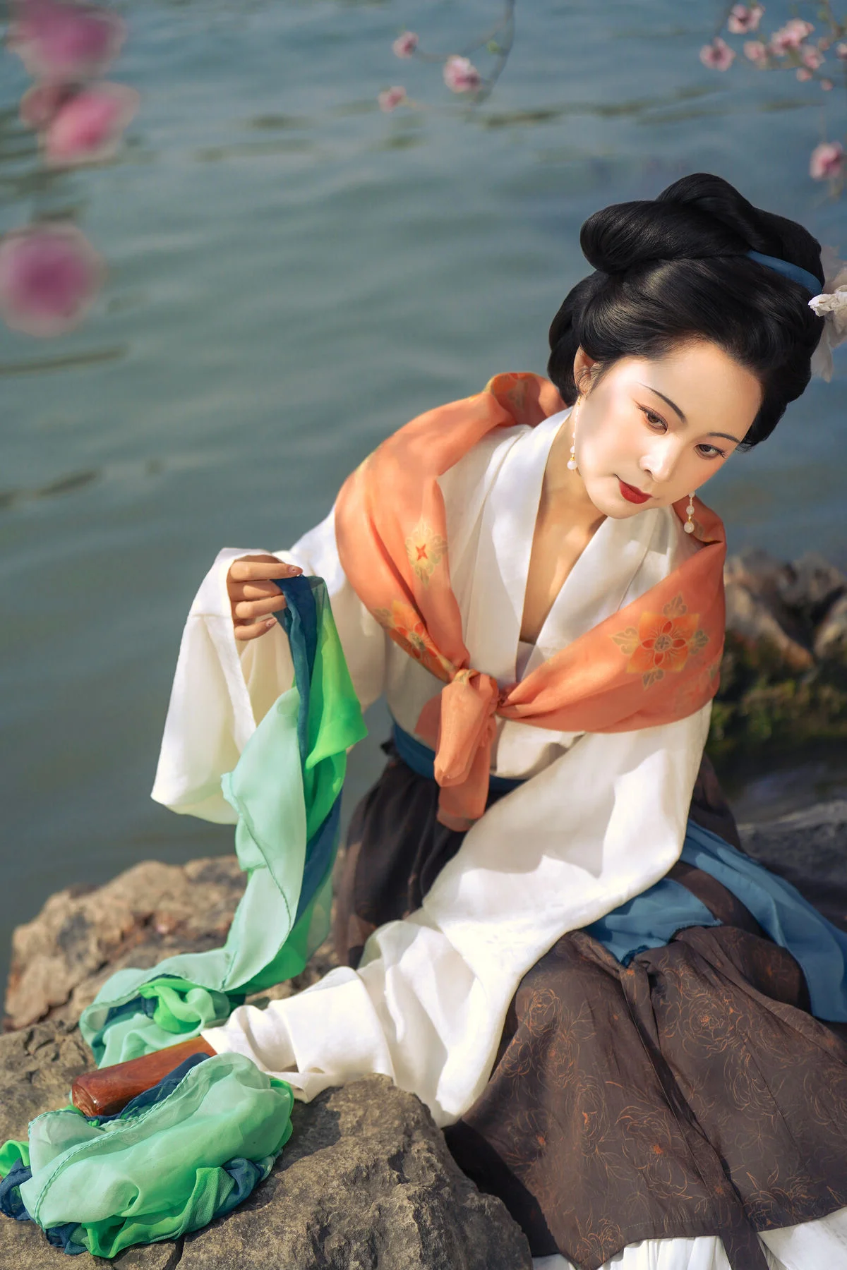 YiTuYu Art Language Vol.10505: Artistic Portrait Collection of San Xian – Premium 11P Visual Gallery