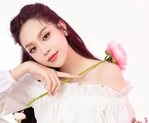 Miss Vietnam Thanh Thuy Celebrates Her 22nd Birthday Amid Intensive Preparations for Miss International 2024 - image 2