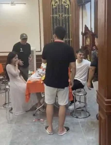Vietnamese Football Star Nguyen Van Toan Reveals His Stunning Multi-Billion Mansion in Hai Duong - image 5