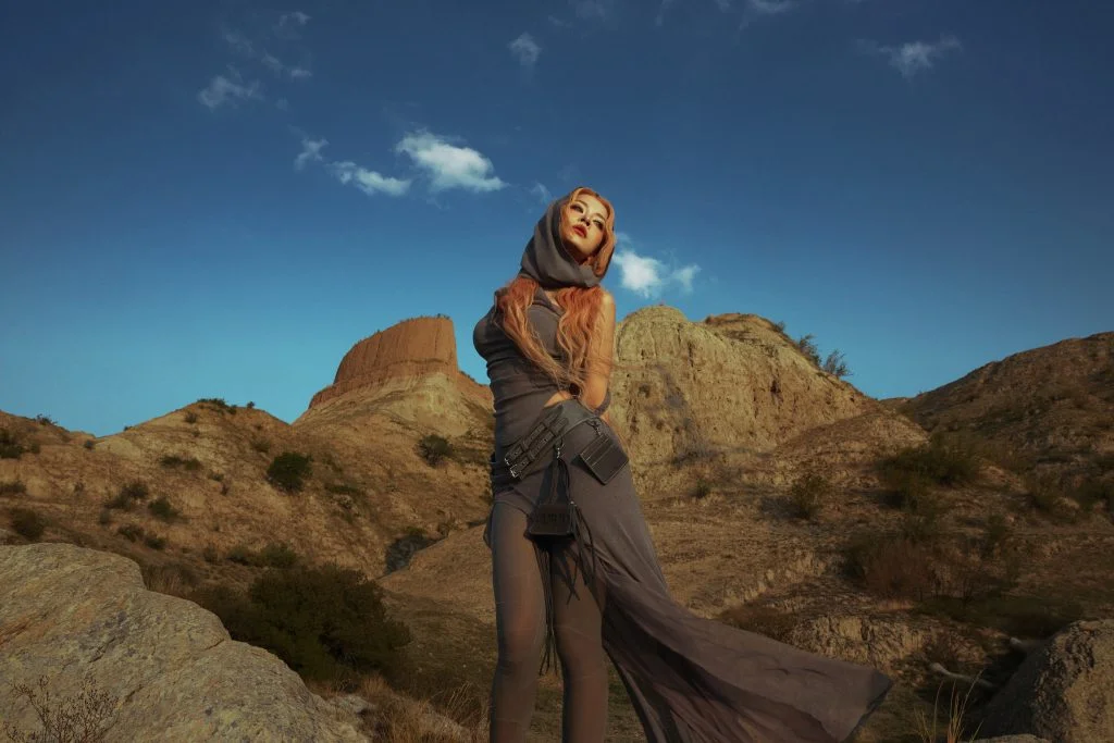 Chi Pu’s Mirror MV: A Visual Masterpiece Filmed in China