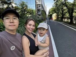 Singer Le Hieu Celebrates Warm Birthday with Loving Family - image 0