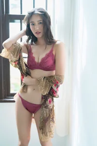 Shida Nene Digital Photo Book: Pure and Natural Aesthetics from SPA! Books - 41 High-Quality Images of the Iconic Japanese Model - image 12