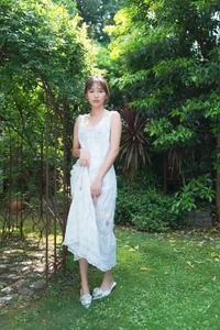 Shida Nene Digital Photo Book: Pure and Natural Aesthetics from SPA! Books - 41 High-Quality Images of the Iconic Japanese Model - image 0