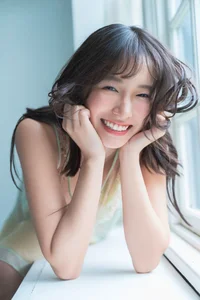 Shida Nene Digital Photo Book: Pure and Natural Aesthetics from SPA! Books - 41 High-Quality Images of the Iconic Japanese Model - image 11