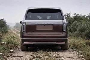 Meet the Maextro V800: The Chinese Luxury MPV Challenging Rolls-Royce Standards - image 6