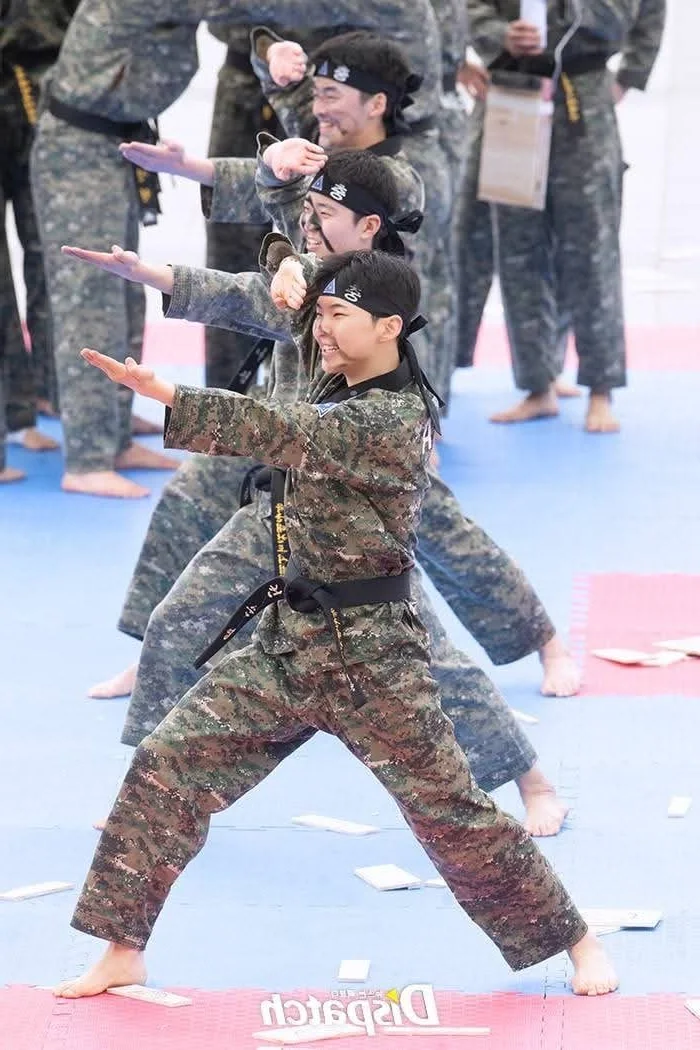Enlisted K-Pop Idol Breaks Down in Tears at Military Event, Sparking Fan Concern