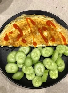 Miu Lê Jokes About Her Hilarious Burnt Fish Cooking Fail on Social Media - image 8