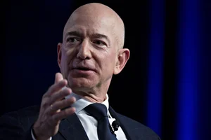 Khám phá danh sách dinh thự xa hoa của tỷ phú Jeff Bezos - image 1