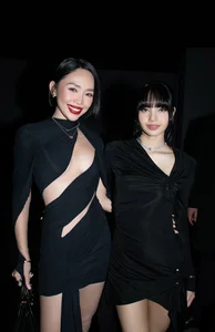 Vietnamese Pop Star Toc Tien's Bold and Glamorous Fashion Evolution - image 7