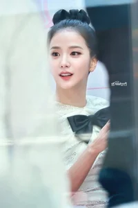 Jisoo BLACKPINK Redefines Barbiecore Aesthetic At The Exclusive Hello Kitty Pop-Up Event - image 1