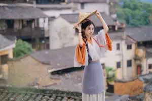 Discover Shen Xuan Mei's Grace in Hanfu Amidst Ancient Village Charm - YiTuYu Vol.8713 - image 5