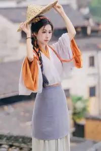 Discover Shen Xuan Mei's Grace in Hanfu Amidst Ancient Village Charm - YiTuYu Vol.8713 - image 14