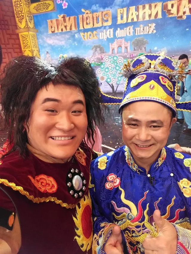 How Actor Dung Hon Overcame Criticism to Become a Comedy Star