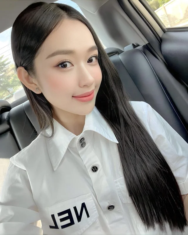 Where Is the Famous National ID Card Hot Girl Today?