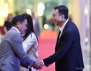 Star-Studded Wedding: Vietnam's Football Elite Celebrate Quang Hai's Big Day - image 2