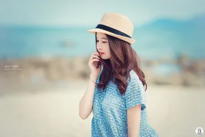 Elegant and Cute Vietnamese Girls Gallery: Pack 23 Portrait Showcase - image 23